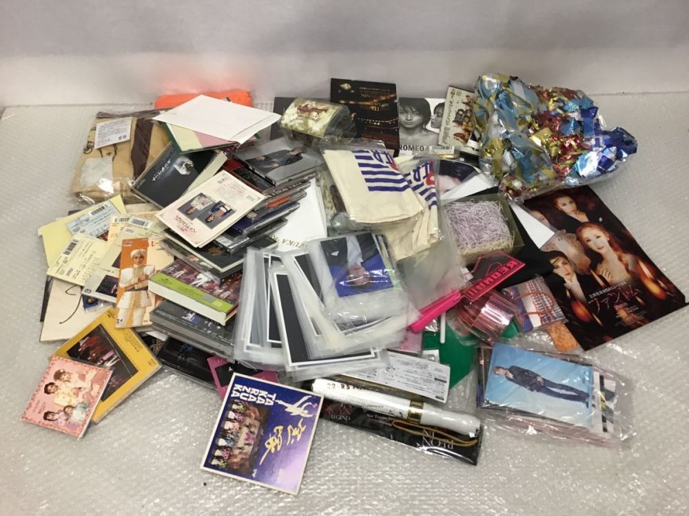 訳あり CD 他 宝塚 EXOTICA，サイン色紙，ミュージカル エリザベート，オペラ座の怪人 等