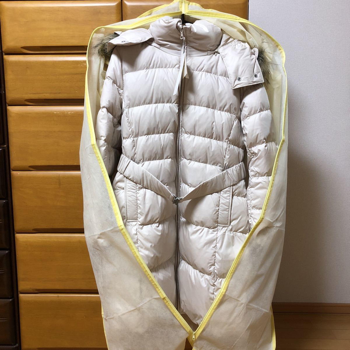 最終出品 ユニクロ 新品未使用タグ付き ダウンコート オフホワイト XL 