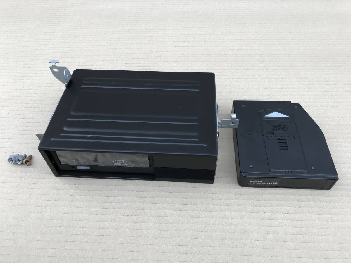 セドリック グロリア Y34 純正 CDチェンジャー 6連奏 PN-2183U CE709 