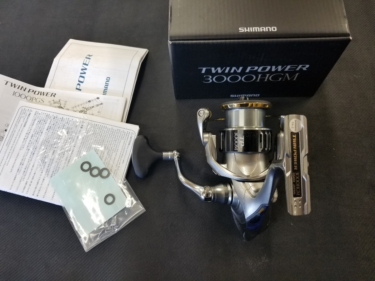 青眼の白龍 レリーフ SM-51 アルティメットレア マグネットローダー付き 青艶レリーフ、マグネットローダー付青眼の白龍 【超美品2枚セット】