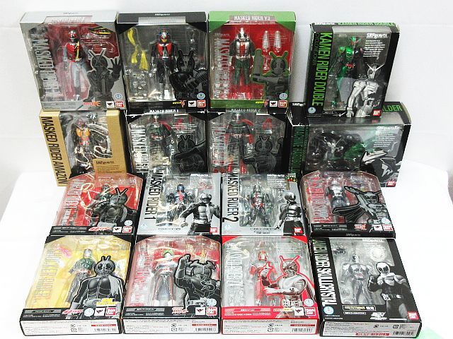 100円スタート 売り切り 開封美品 S.H.Figuarts フィギュアーツ 仮面