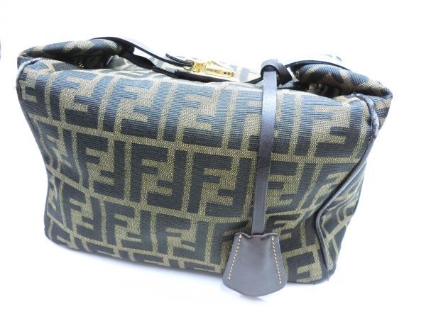 FENDI フェンディ ズッカ柄 バニティ バッグ キャンバス ポーチ 鍵付き 