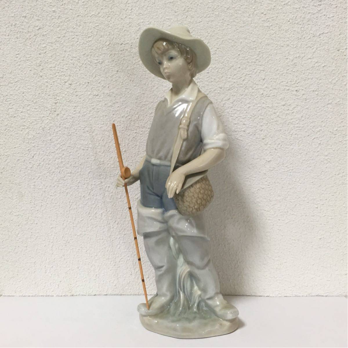 A1101-5⁄LLADRO⁄リヤドロ⁄釣りをする少年⁄フィギュリン⁄陶人形 