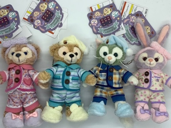 ステラルー ジェラトーニ　ぬいぐるみバッジ ぬいバ オータムスリープオーバー オータムスリープオーバー ぬいぐるみバッジ セット ダッフィー