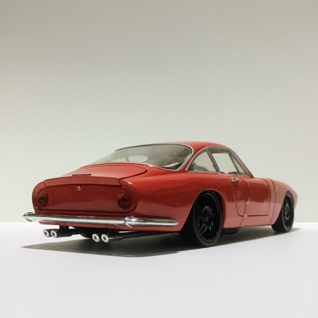 マテルエリート1/18フェラーリ250カリフォルニアスパイダーSWB マテルエリート1⁄18フェラーリ250カリフォルニアスパイダーSWB