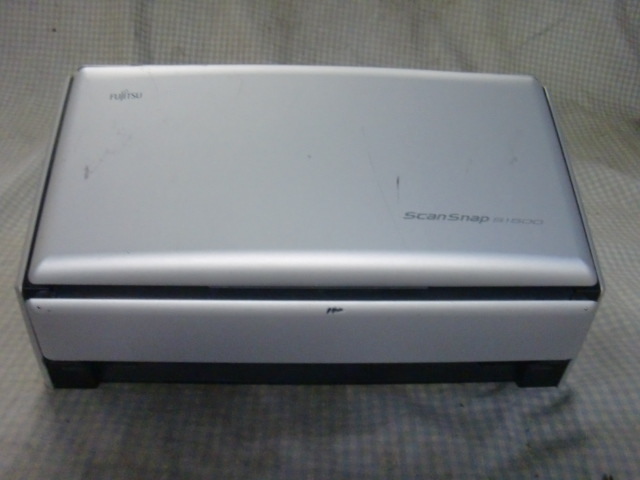 ☆富士通/Fujitsu Scan Snap S1500！総スキャン枚数580枚！（M-1824）☆
