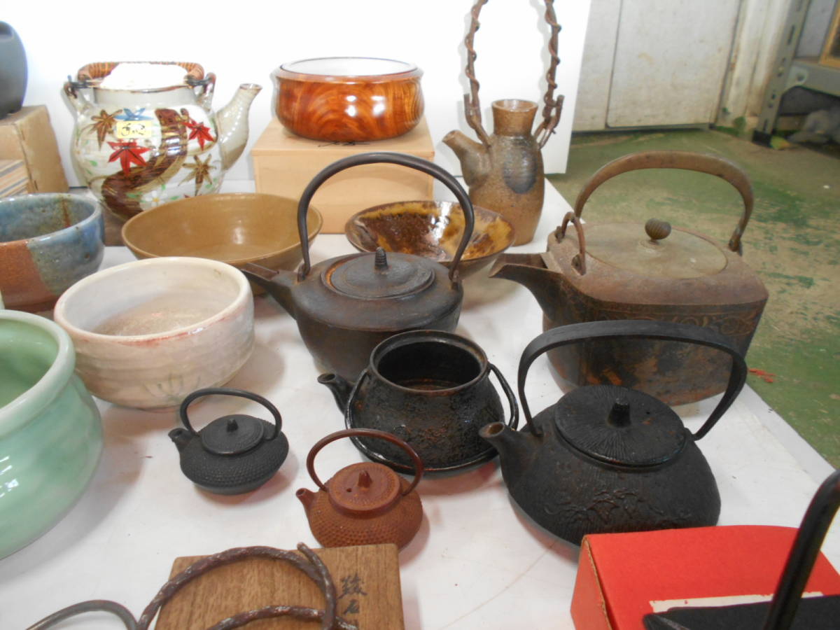 茶道具 | 湯沸 鉄瓶 小振 急須 - 金属工芸 時代物 煎茶道具 共箱 造
