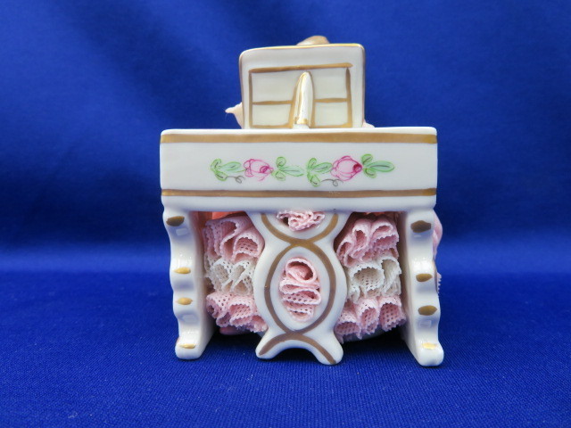 磁器 DRESDEN レースドール アイリッシュドレスデン ☆アイリッシュ