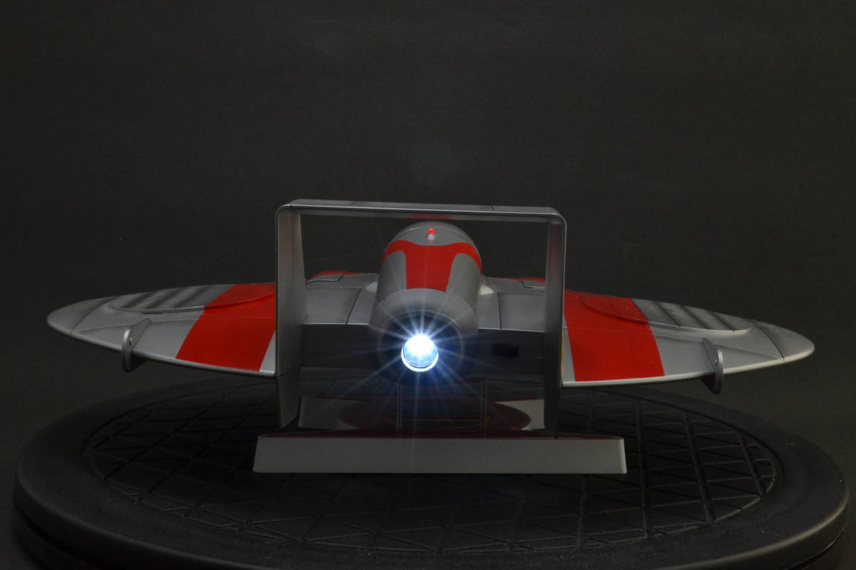 ウエーブ1/72マットアロー2号隊長機完成品(帰って来たウルトラマン