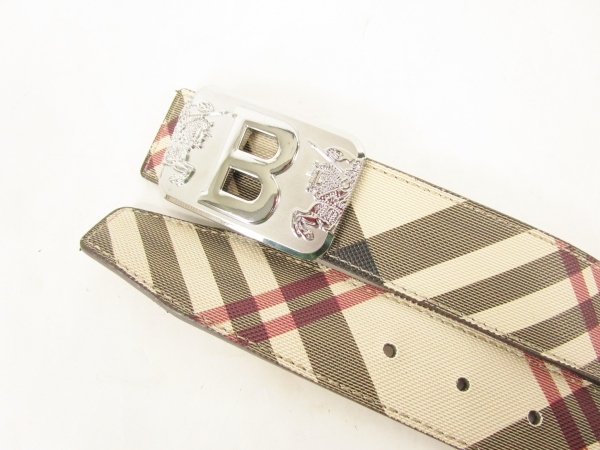 極美品✨️BURBERRY ノバチェック ベルト レディース 派手 シルバー金具 □□ BURBERRY バーバリー ノバチェック ベルト バックル取外し可