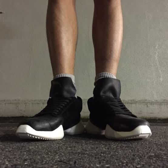 リックオウエンス rick owens アディダス ランナー スニーカー 【公式
