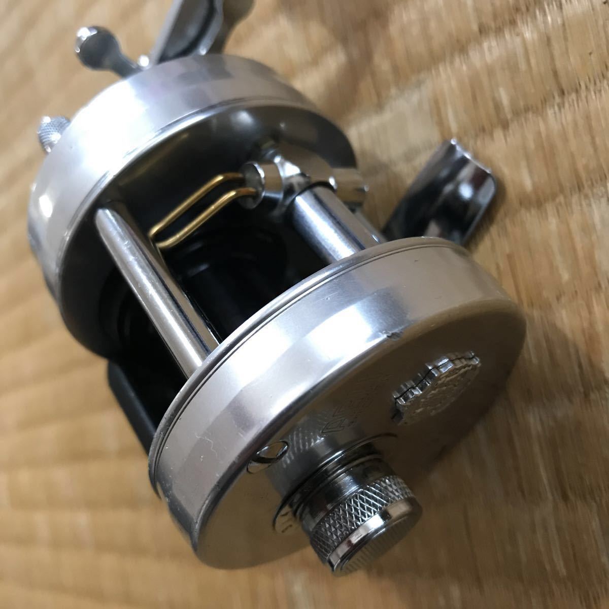 Abu Garcia 1601C IAR アブガルシアアンバサダー リール 左 アブ