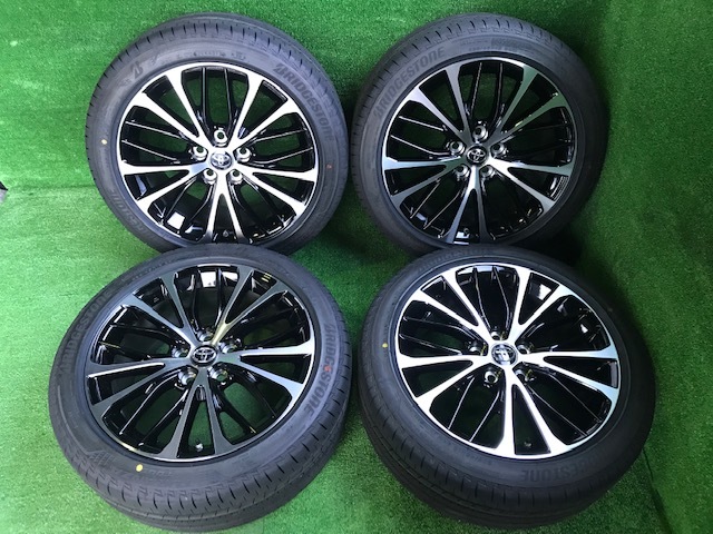 定番，安い トヨタ純正 18&times;8J 5穴 TURANZA 235/45R18 94W イボ付 アルミホイール付き ラジアルタイヤ 4本(ラジアルタイヤ)｜売買されたオークション情報、yahooの商品情報をアーカイブ公開 - オークファン 5穴