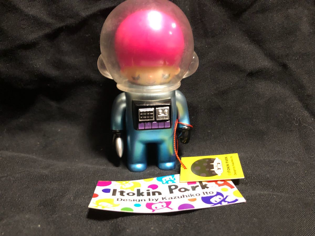 Itokin Park イトキンパーク 宇宙飛行士 眠 DCON Kazuhiko Ito