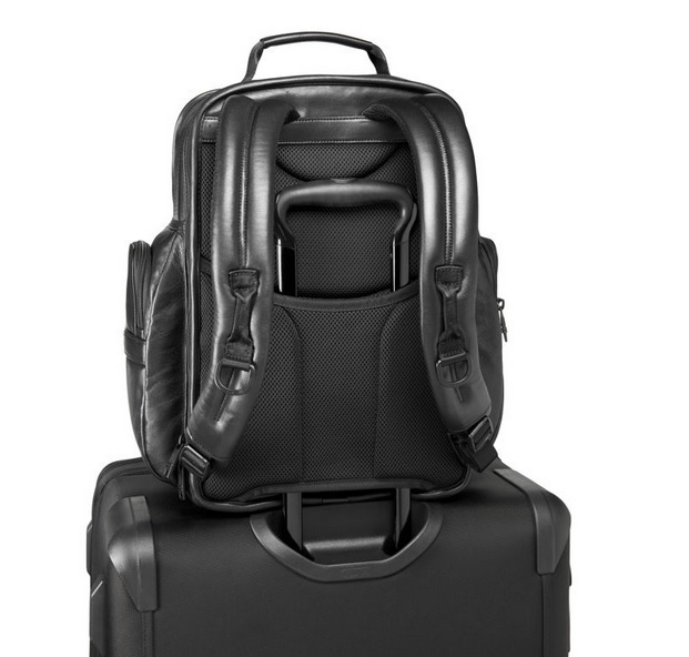 TUMI・トゥミ Alpha T-Pass レザー・ビジネスクラス・リュック トゥミ