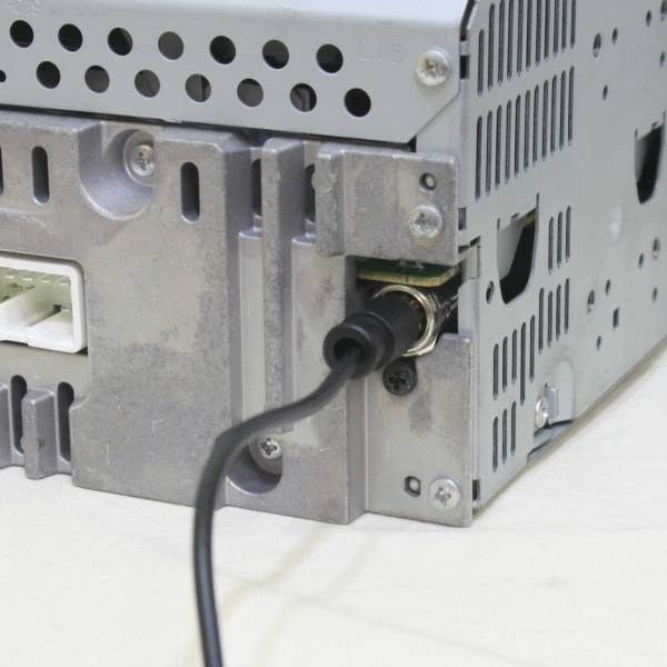 Fm Amラジオアンテナ ブースター付き 貼り付けフィルムアンテナ 12v用 車 船舶 ご家庭 も 定形外郵便発送可 チューナー 売買されたオークション情報 Yahooの商品情報をアーカイブ公開 オークファン Aucfan Com