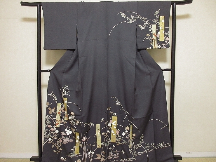 ドークブア■訪問着　金彩刺繍　藍鉄地　菊梅椿　極上の逸品　227