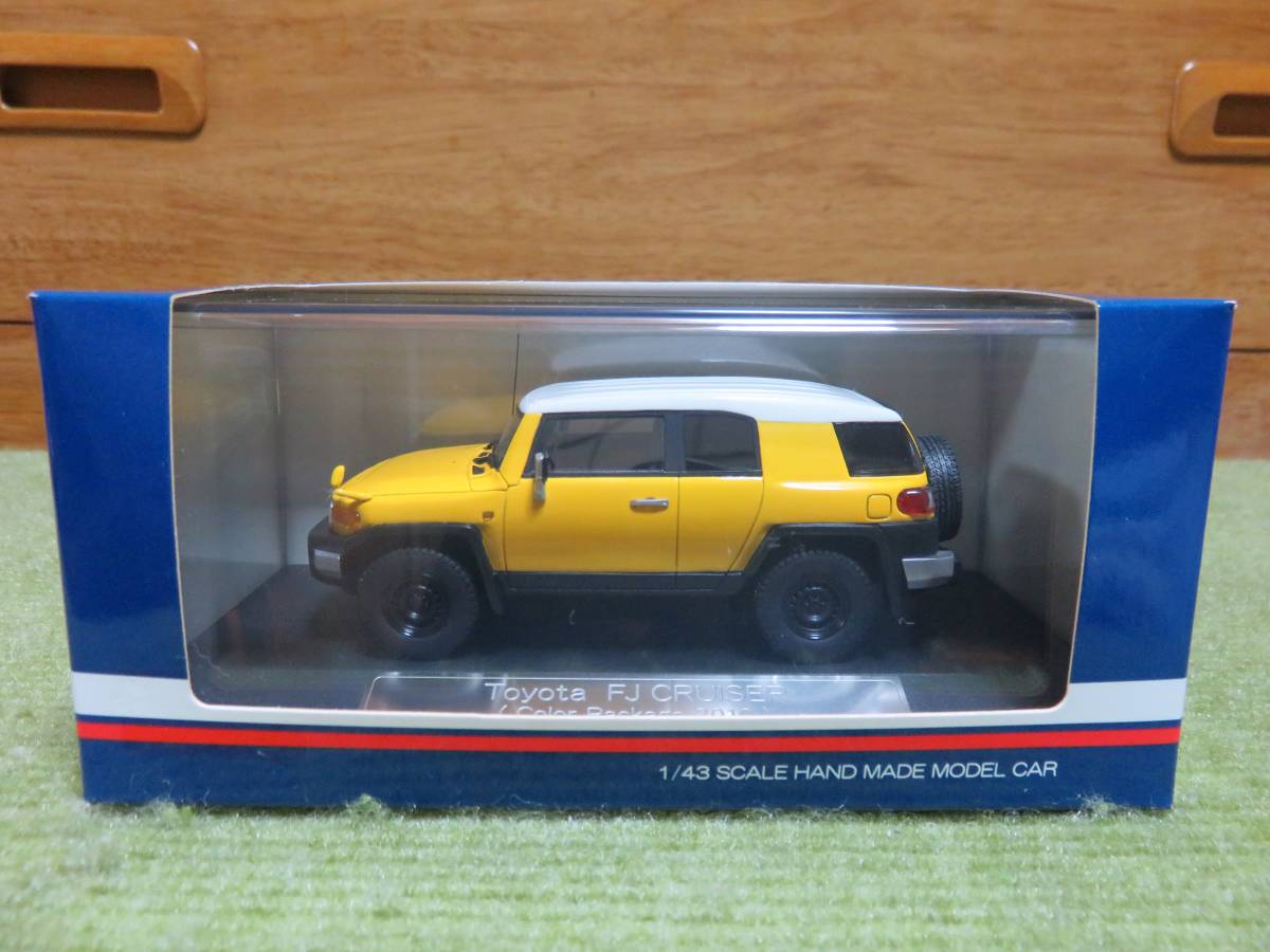 トヨタ 1⁄43 FJ FJクルーザー ハイストーリー カラーパッケージ 