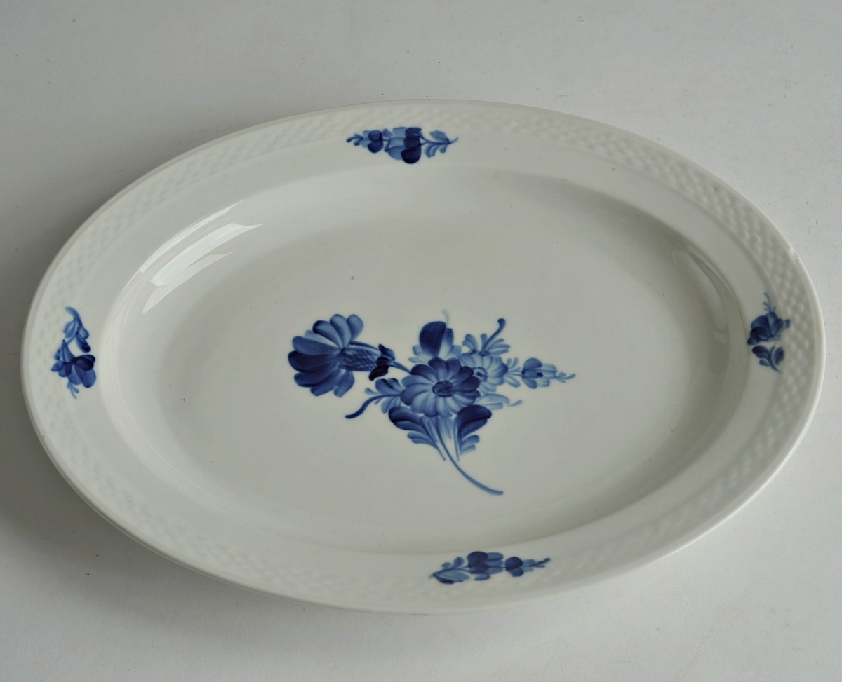 ◆ロイヤルコペンハーゲン　ブルーフラワーカーブ　鉢２点と大皿のセット◆ROYAL COPENHAGEN　_7