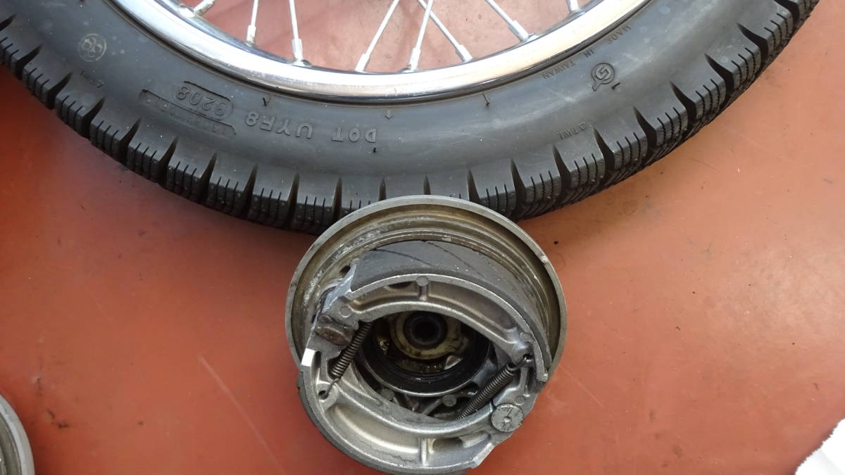 リトルカブ タイヤ 純正（タイヤ・ホイール｜バイク ホンダ純正