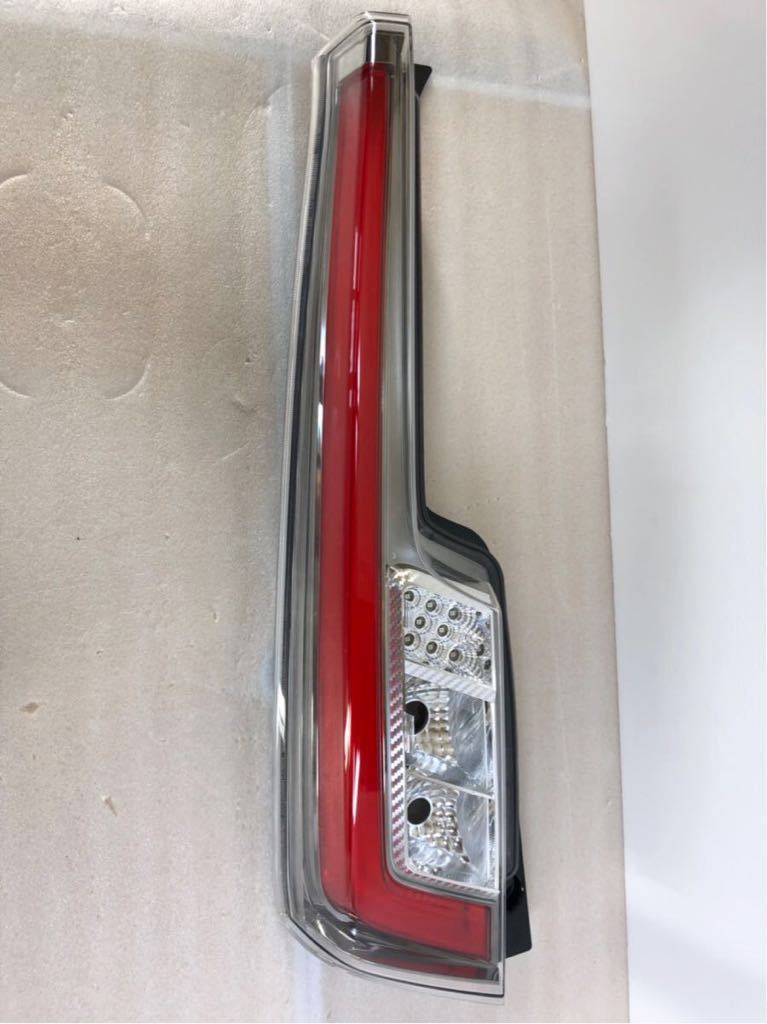 ☆美品☆ ダイハツ 純正 ムーヴ カスタム LA150S LA160S 前期 フロント