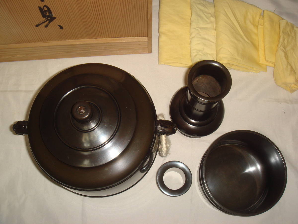 茶道具　鋳師　源斉造　鋳銅　面取風炉　共箱　V　9451A 茶道具 鋳師 源斉造 鋳銅 面取風炉 共箱 V 9451A 茶道具 鋳師 源斉造
