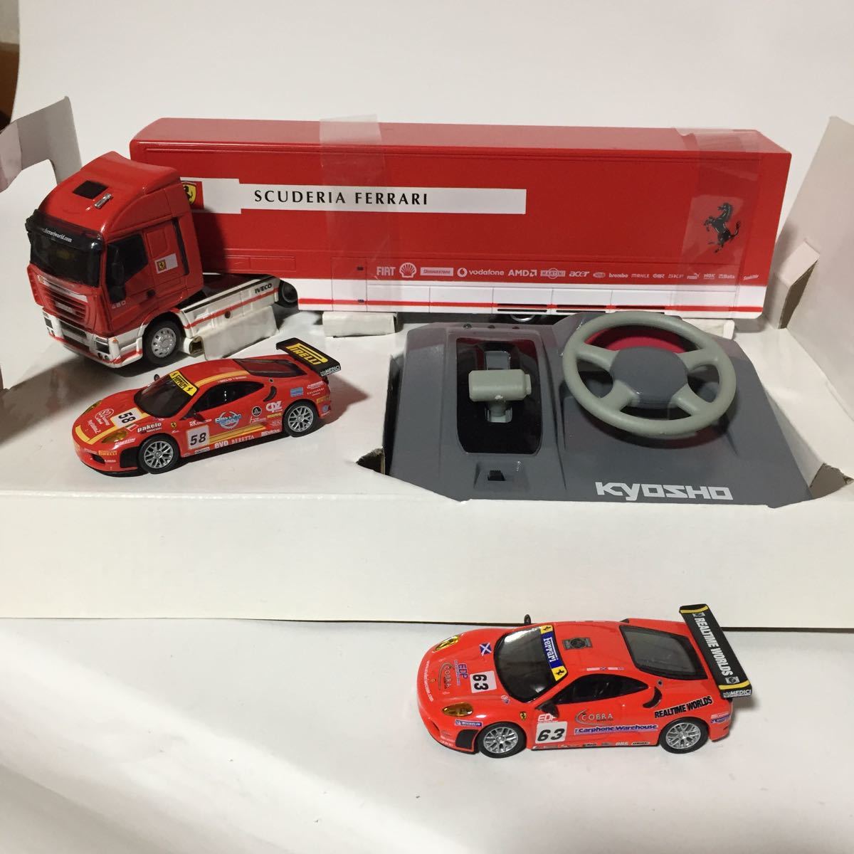 ☆京商 1/64 R/C フェラーリ トランスポーター IVECO Ferrari truck