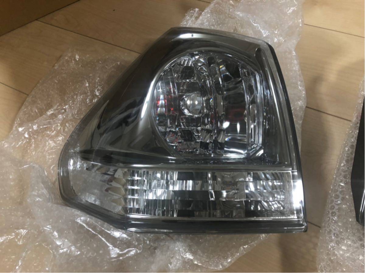 30 ハリアー　純正テールランプ　左右　送料込み Yahoo!オークション -「30ハリアー テールランプ」(トヨタ用) (自動車