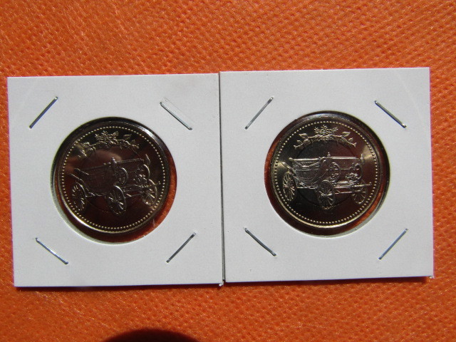 ★天皇陛下御在位３０年記念五百円硬貨２枚と記念切手_7