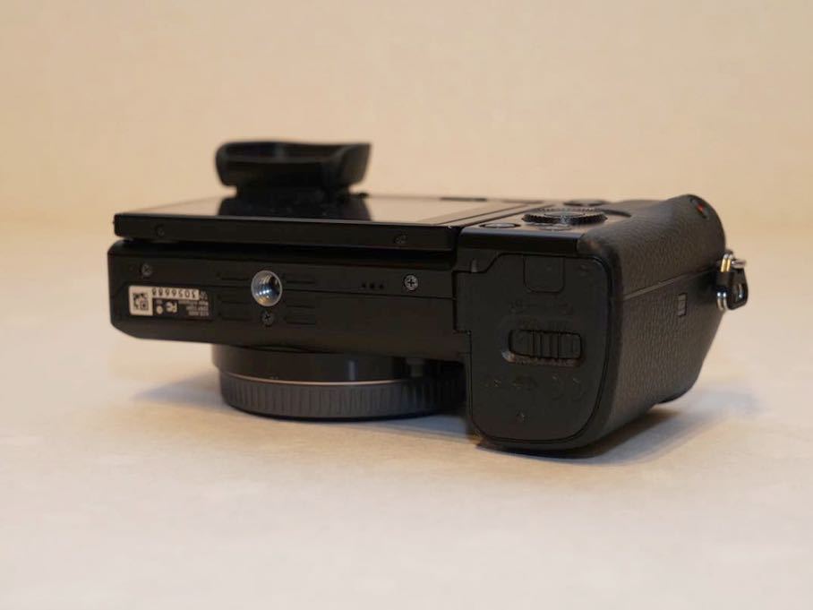 美品 SONY ソニー α6000 ILCE-6000 ボディ ミラーレス一眼 ボディ 
