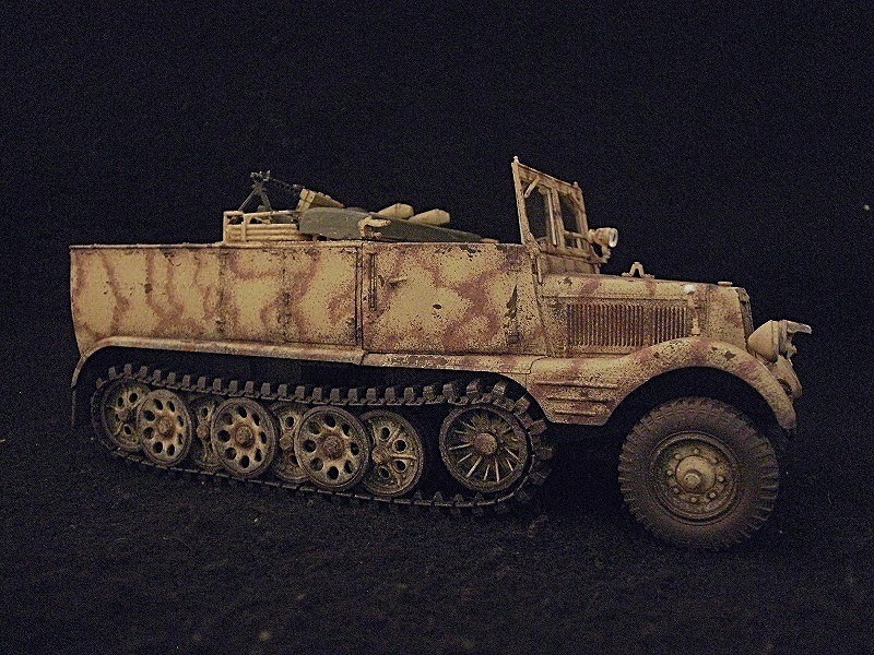 1/35 完成品 sdkfz.11 3t SS Pz.Dv Kharkov