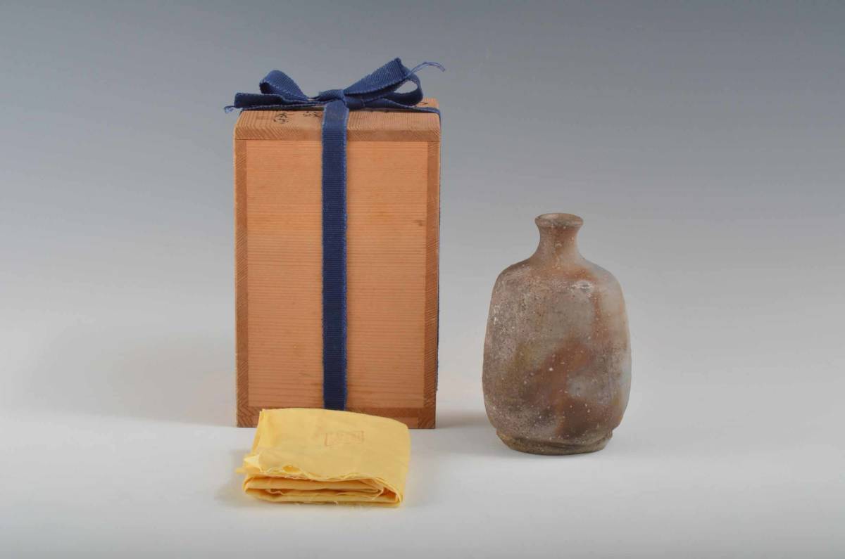  B10487 山本陶秀 備前徳利 人間国宝(酒器)｜売買されたオークション情報、yahooの商品情報をアーカイブ公開 - オークファン 備前