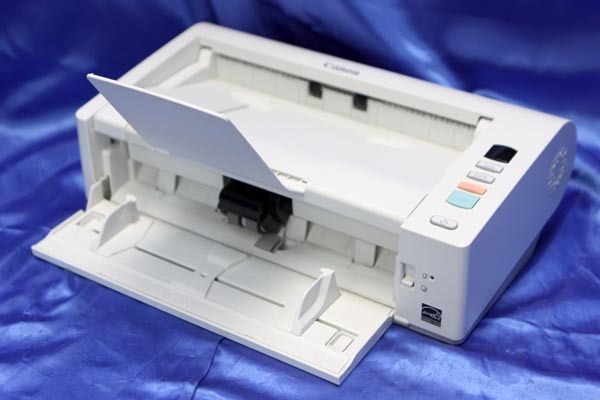 【スキャン枚数7，647枚】 CANON/キヤノン A4対応 カラースキャナー ★DR-M140★ 32380S