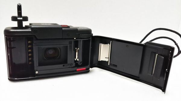 ★ 美品 ★ オリンパス OLYMPUS XA4 MACRO 28ｍｍ F3.5 ストラップ付