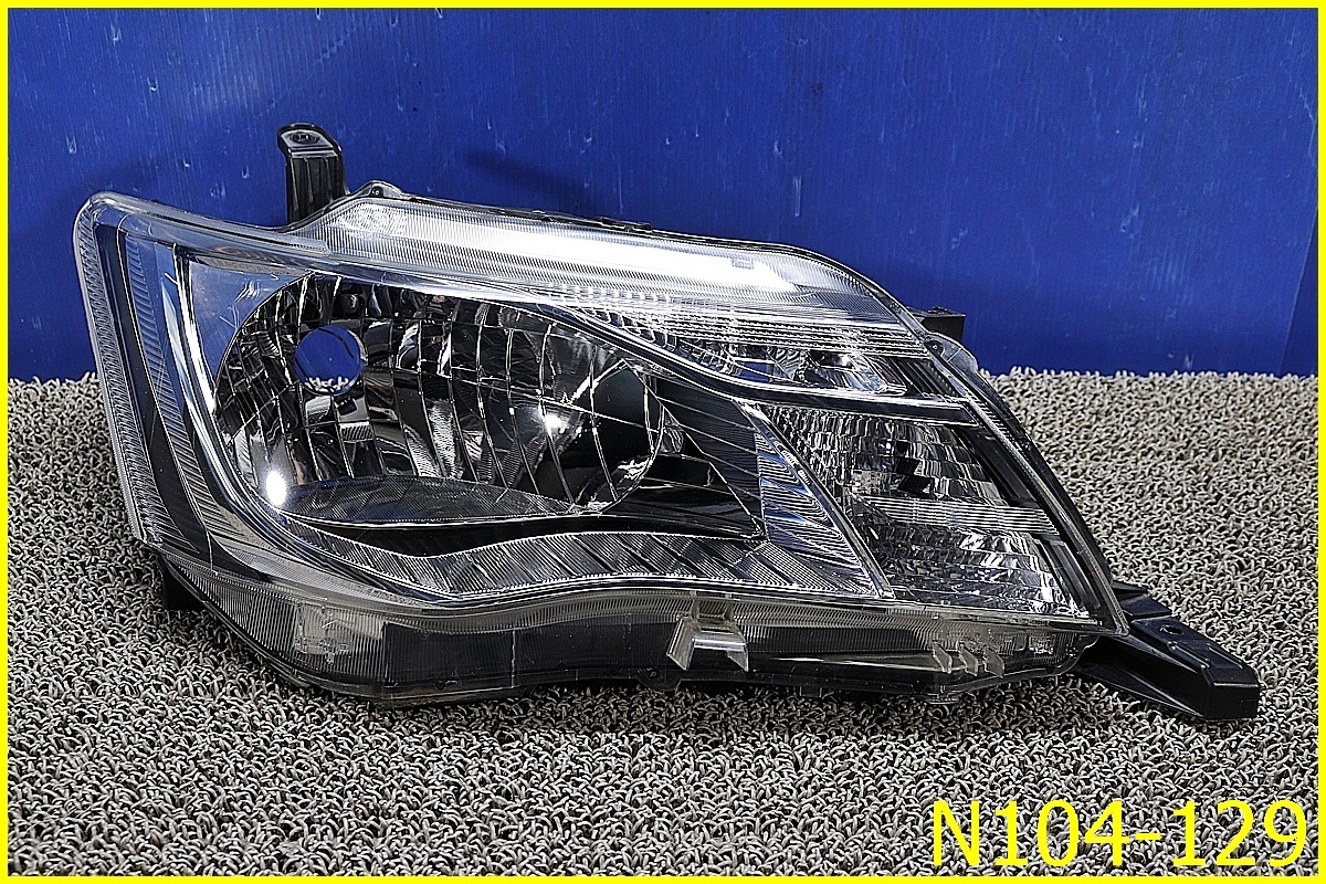 ♪♪カローラアクシオ X NZE161 右 ヘッドライト ヘッドランプ KOITO