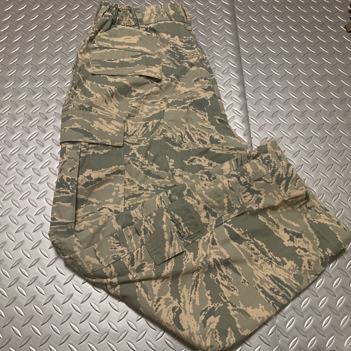 米軍 実物 ABU タイガー サイズ 36 カモ パンツ エアフォース デジカモ 丈詰めしてあります 全長 100cm 