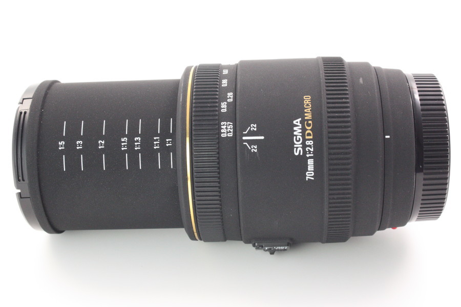 【 HORITA CAMERA 】 ★美麗品★ SIGMA 70mm F2.8 EX DG MACRO 10816643 SONY Minolta Aマウント 単焦点 マクロ フルサイズ ケース 元箱_4