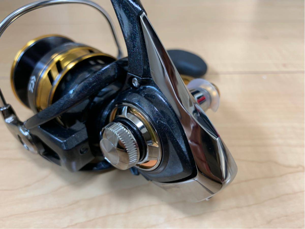 ダイワ レガリス LT4000D-CXH フルベアリング化 美品_6