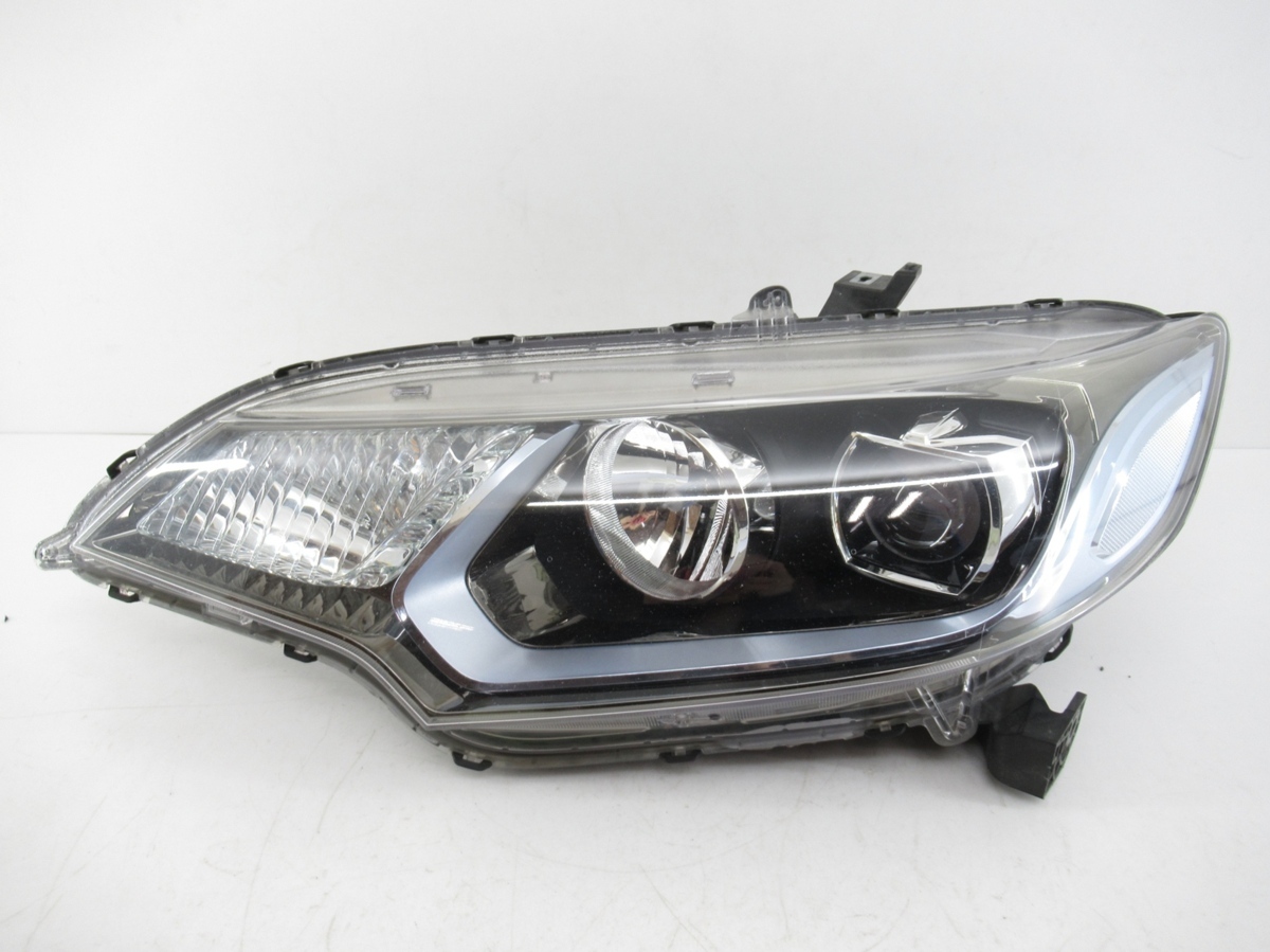 F31 レパード テールランプ 紺色 レパード F31 日産 純正 左右