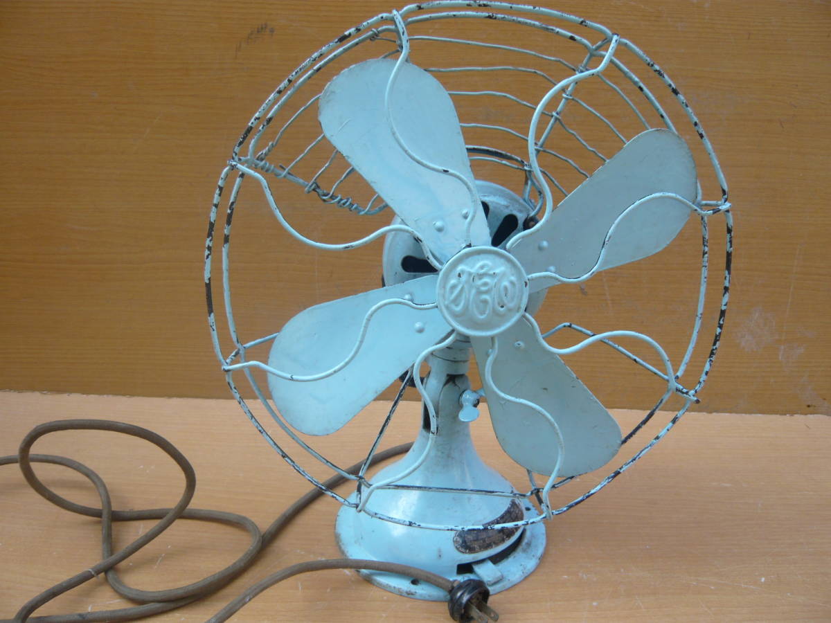 【赤字超特価，爆買い】 扇風機　芝浦電機　４枚羽根/１２インチ　　鉄製　ジャンク品　アンティーク　インテリア用品