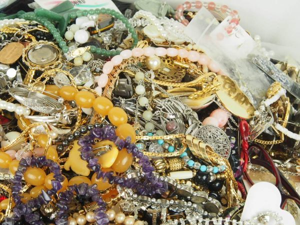 S アクセサリー ネックレス イヤリング 指輪 カフス タイピン 等 色々