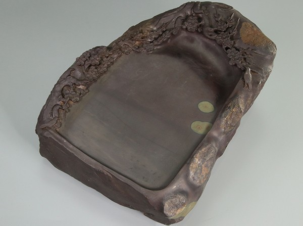 Z679. 中国書道具 端渓硯 眼入 梅花鳥図彫 重量7.3kg / 文房四宝彫刻