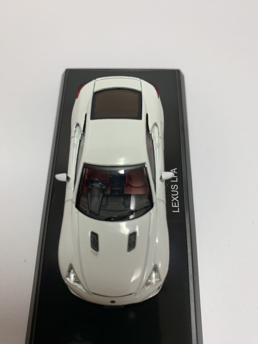 京商 1/64 LEXUS LFA レクサスLFA ホワイト徳間ミニカーセレクション