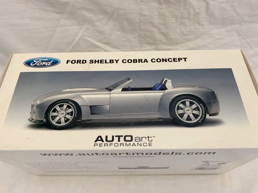 オートアート 1/18 フォード シェルビー コブラ コンセプト FORD