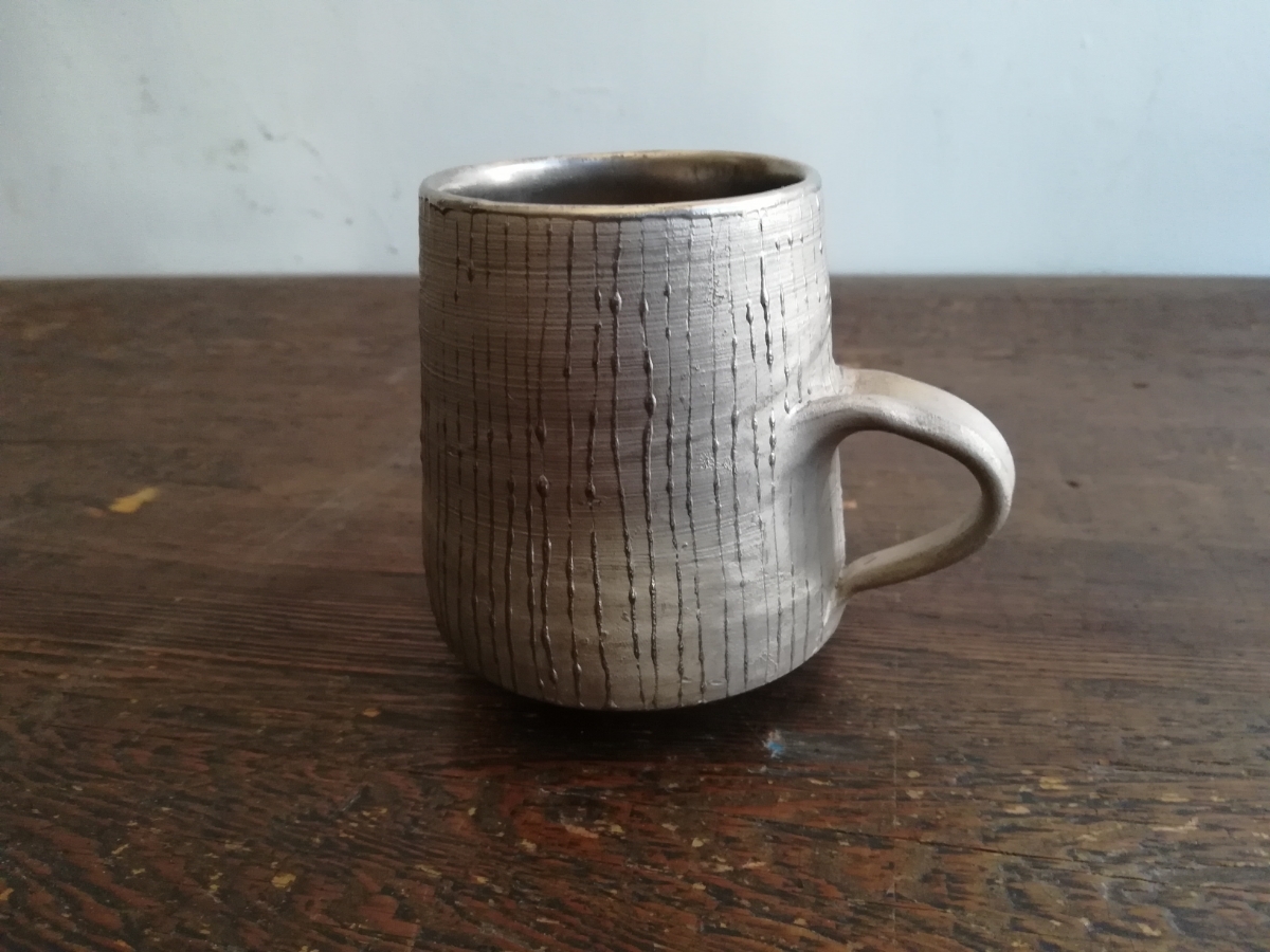 内田鋼一 白銀彩 線刻紋 マグカップ コーヒーカップ 【公式通販】