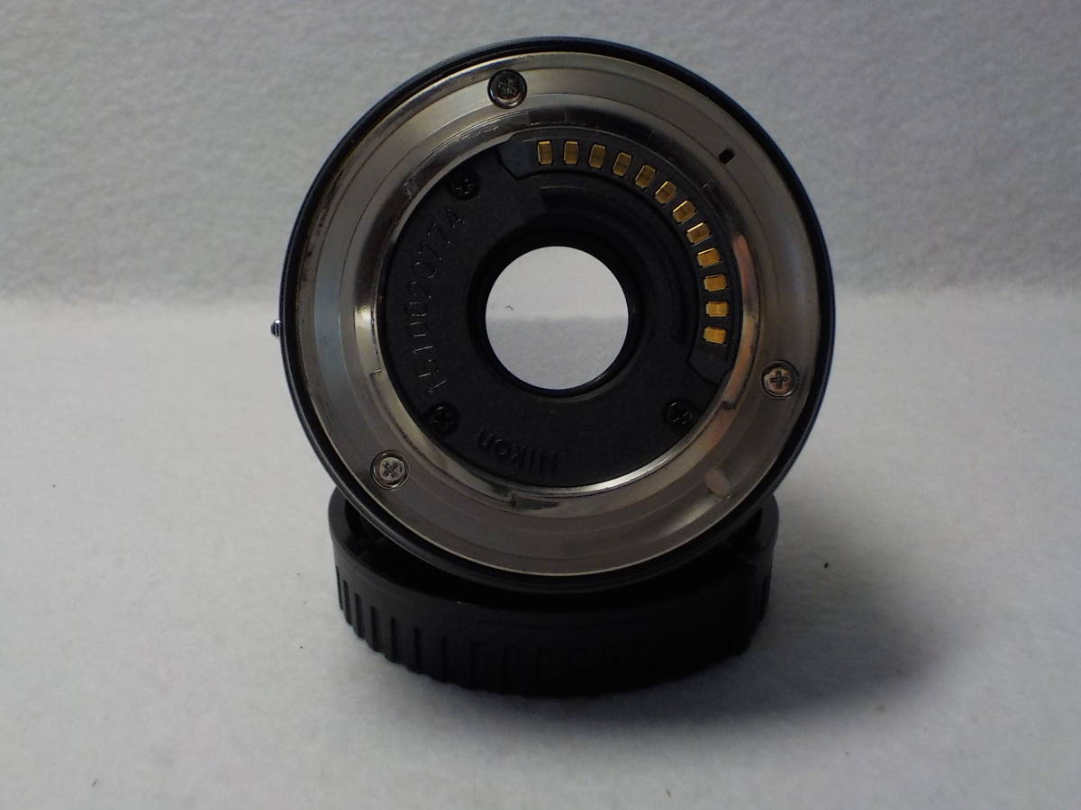 ニコン NIKON 1 NIKKOR 18.5mm f/1.8 NIKKOR 18.5mm 0 開放F値1.8の明るい単焦点レンズ「1 ホワイト 5mm