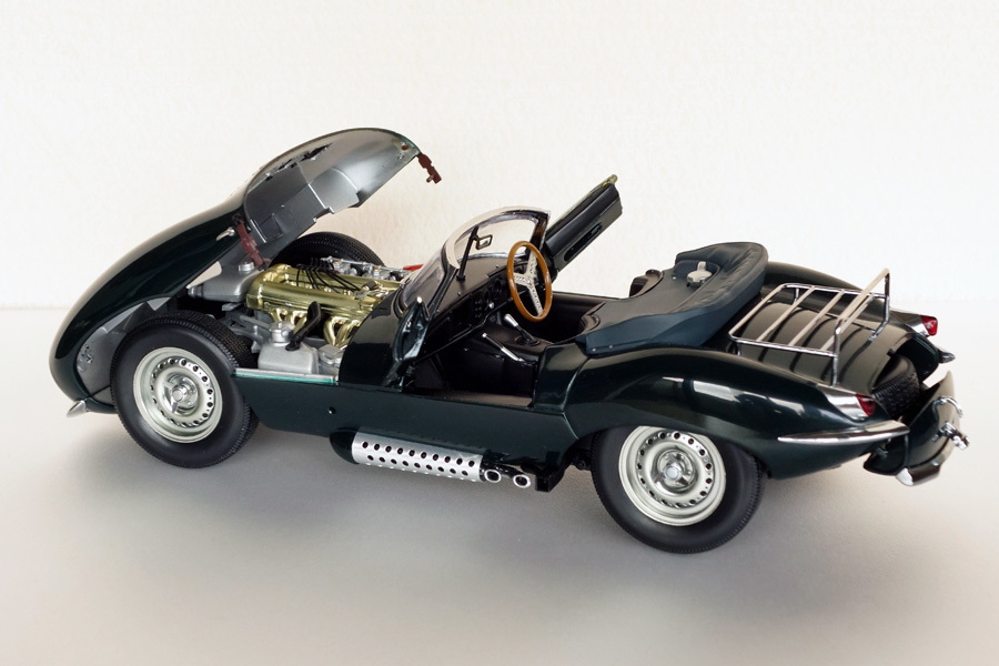 AUTOart 1/18 JAGUAR XK SS 中古箱無し 美品！ 【公式通販】