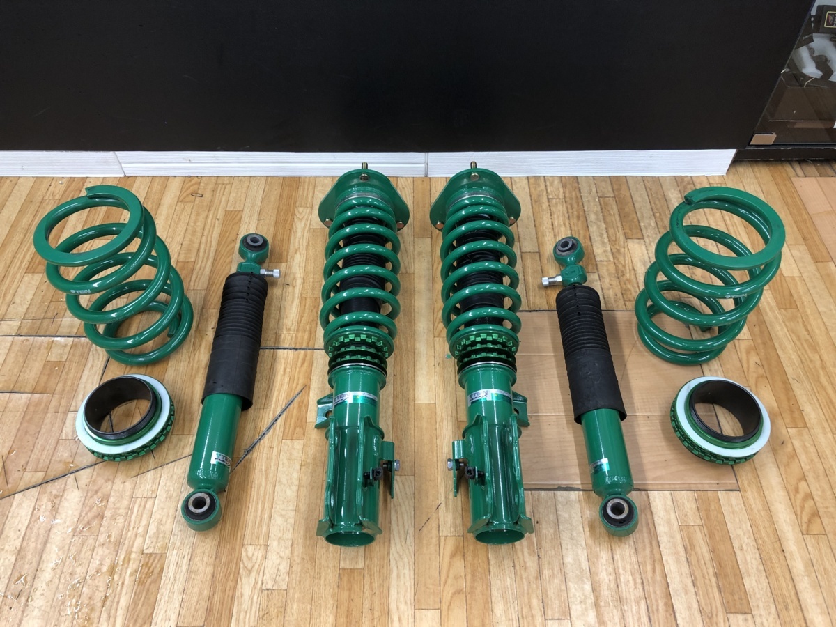 TEIN 車高調 フルタップ式　アルファード　 AYH30W GH35W 少走行品！TEIN テイン 車高調！FLEX Z フレックスZ アルファード