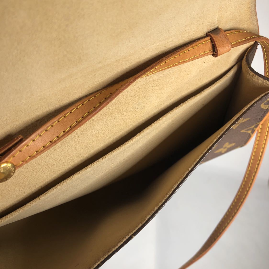 LOUIS VUITTON ルイ ヴィトン モノグラム ポシェットツインGM  