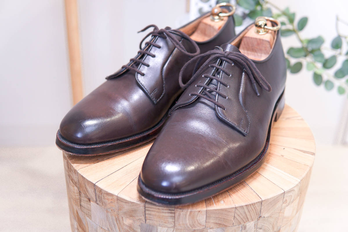 豊富な，HOT 極 Trickers トリッカーズ 7.5 プレーントゥ ロバート / オールデン クロケットジョーンズ チーニー サンダース ジャランスリワヤ(UK7.5)｜売買されたオークション情報、yahooの商品情報をアーカ UK7.5